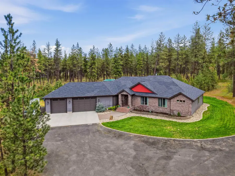 11311 S Gardner Rd, Cheney, WA 99004 - #2