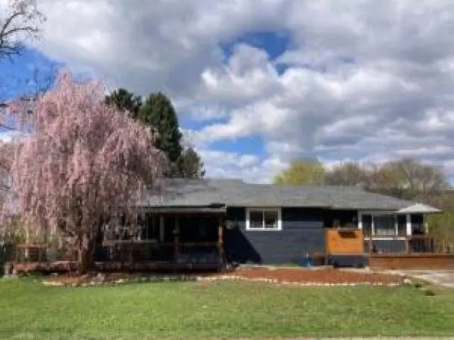 750 S Larch St, Kettle Falls, WA 99141-9941 - #1