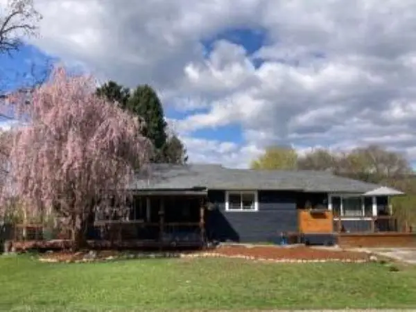 750 S Larch St, Kettle Falls, WA 99141-9941