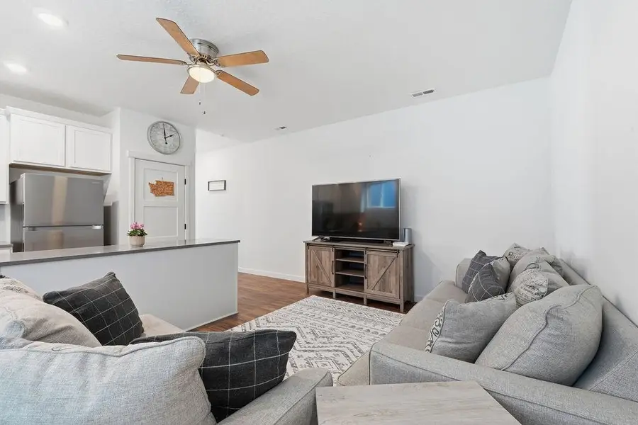 2303 E Longfellow Ave, Spokane, WA 99207 - #2