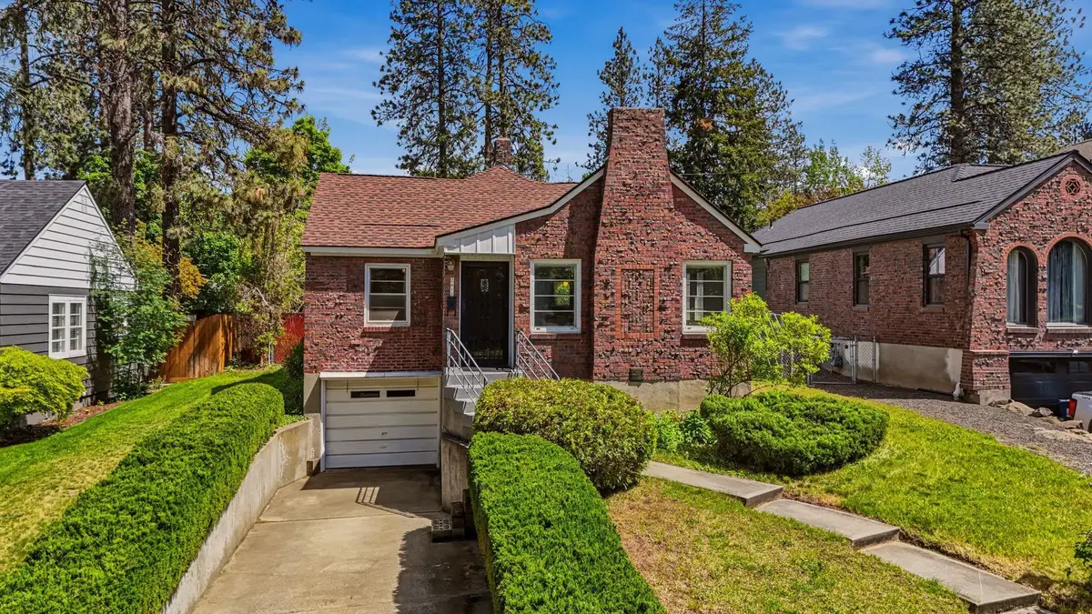 2611 S Monroe St, Spokane, WA 99203 - #1