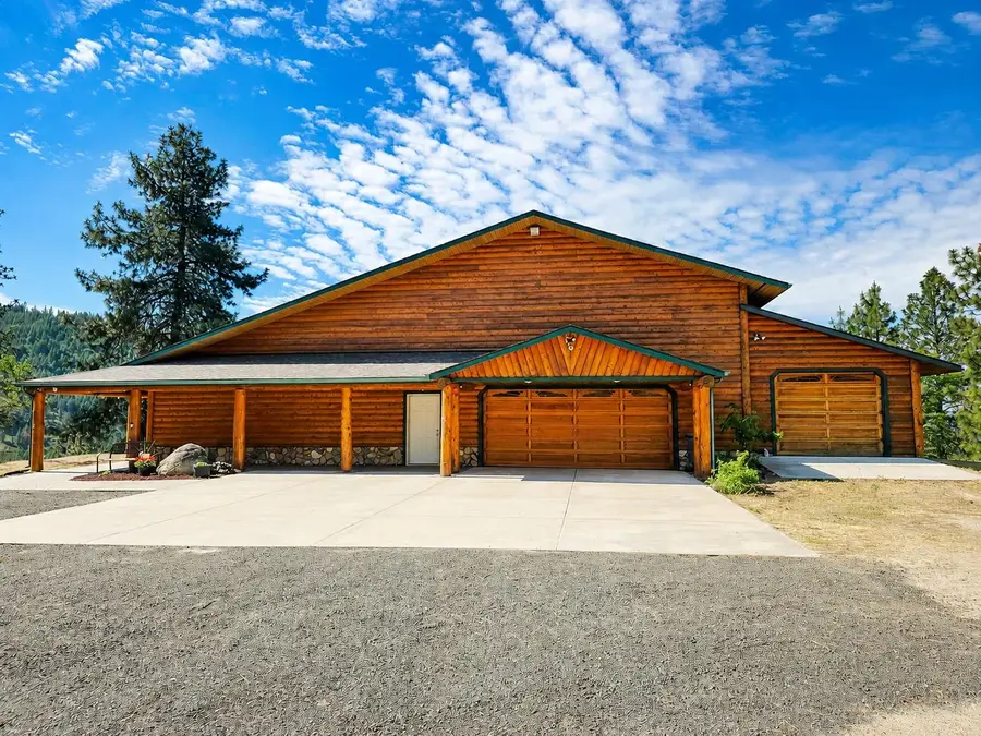 6821 Cummings Canyon Way, Nine Mile Falls, WA 99026 - #2