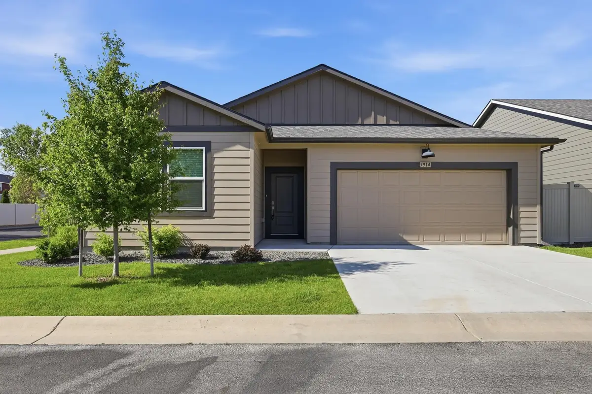 5914 W Georgetown Ln, Spokane, WA 99208 - #1