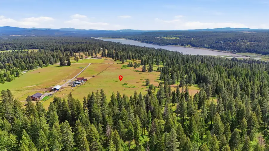 682 Henry Rd, Elk, WA 99009 - #3