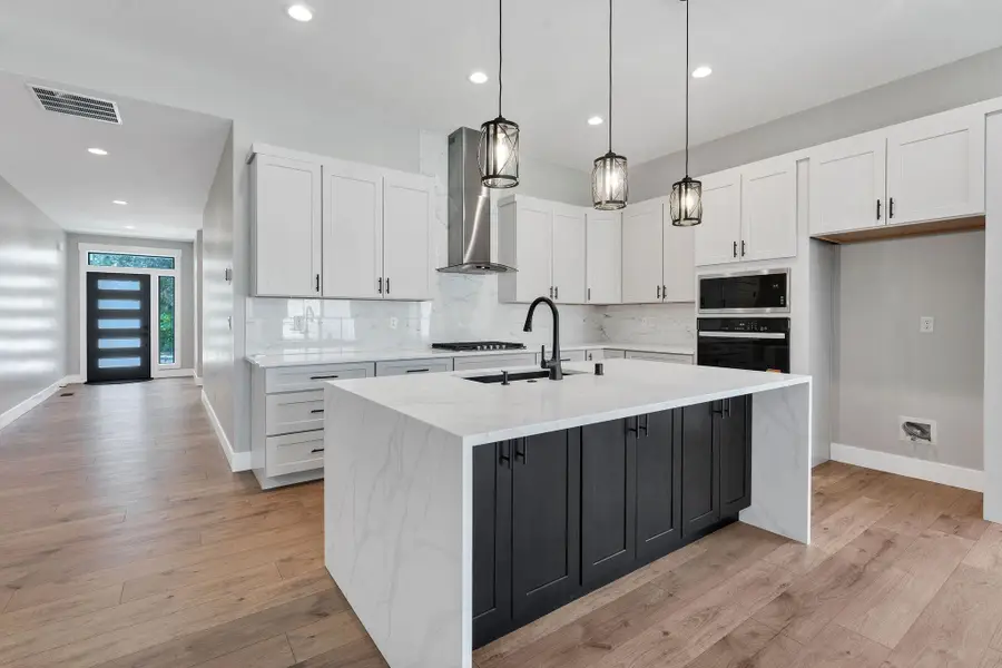 3137 E 36th Ave, Spokane, WA 99223 - #2