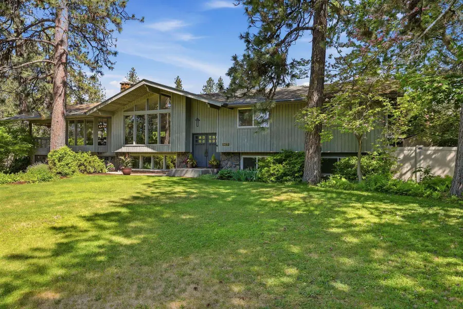 1603 E South Ridge Dr, Spokane, WA 99223 - #3