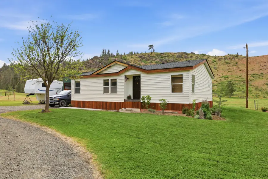 36499 N Teel Hill Rd, Davenport, WA 99122 - #3