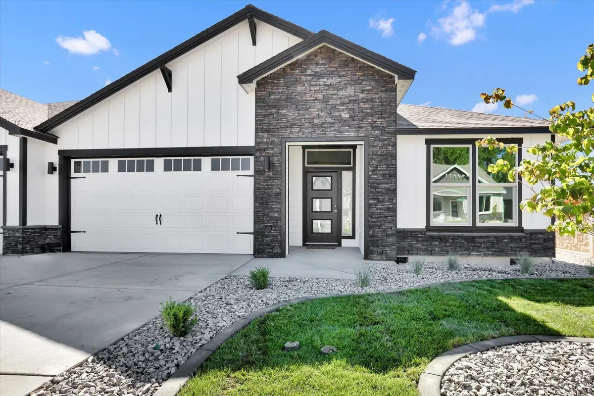 1109 - Unit 30 N Country Club Dr #30, Deer Park, WA 99006 - #1