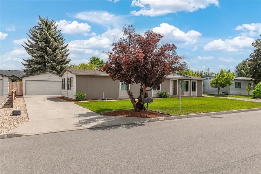 2818 N Joel Rd, Otis Orchards, WA 99002 - #2