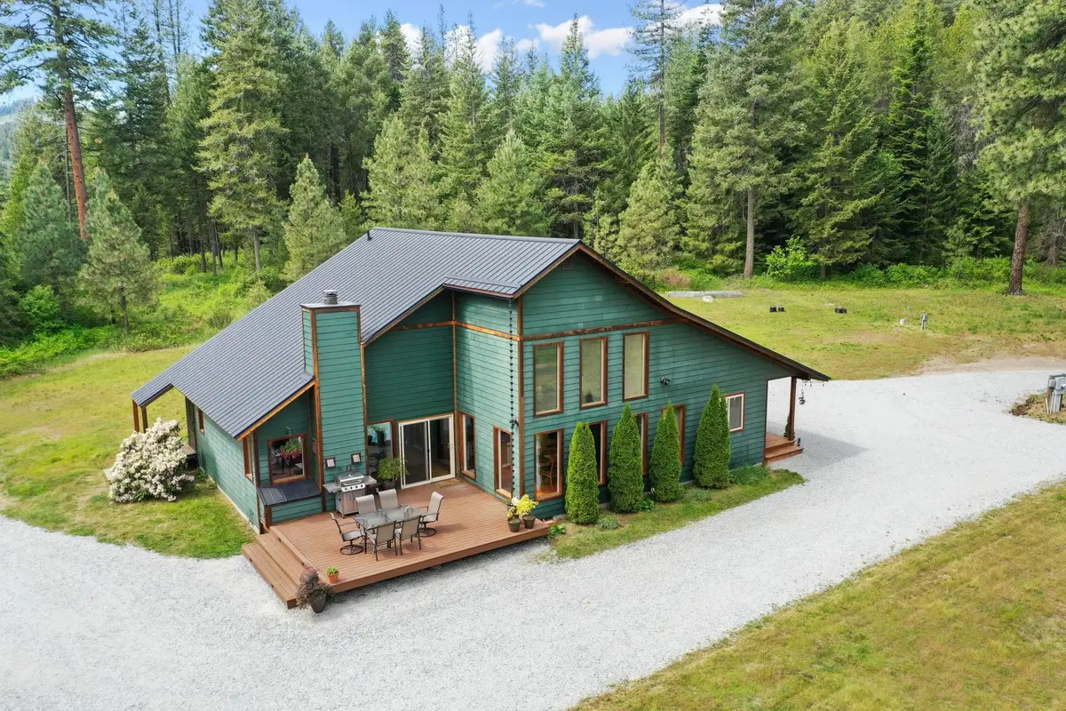427582 20 Hwy, Newport, WA 99156 - #1