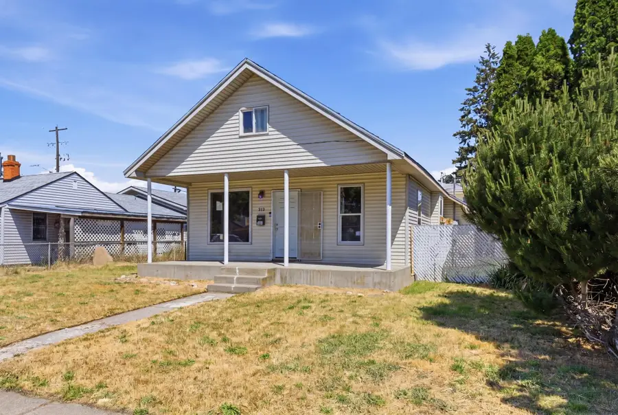 313 E E Queen Ave, Spokane, WA 99207 - #2