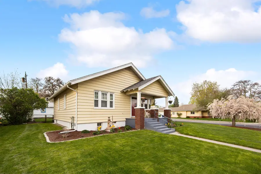 1127 E Gordon Ave, Spokane, WA 99207 - #3