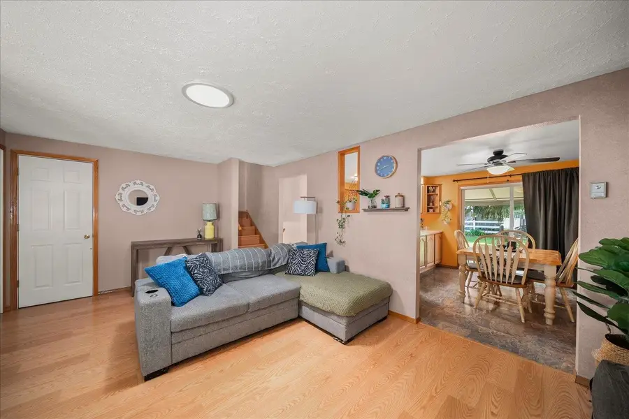 638 N Staples St, Medical Lake, WA 99022 - #3