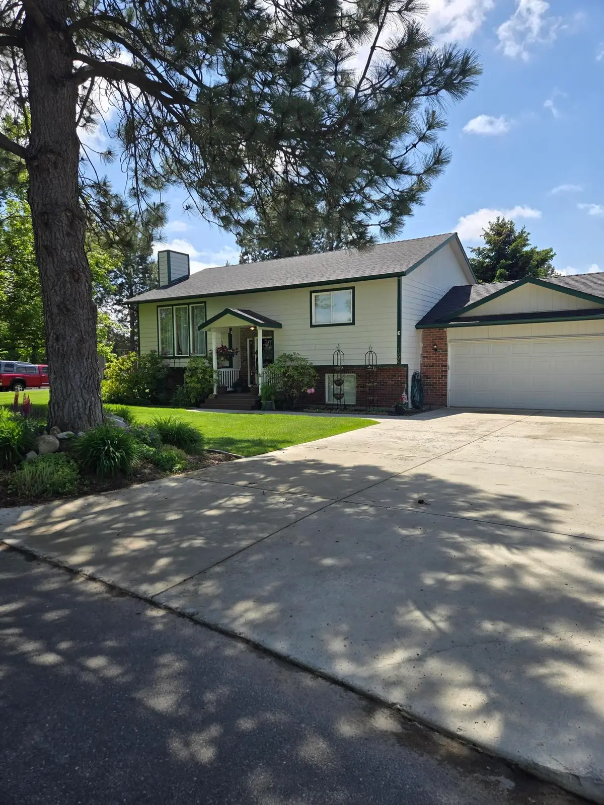 1306 E 3rd Ave, Deer Park, WA 99006-0000 - #1