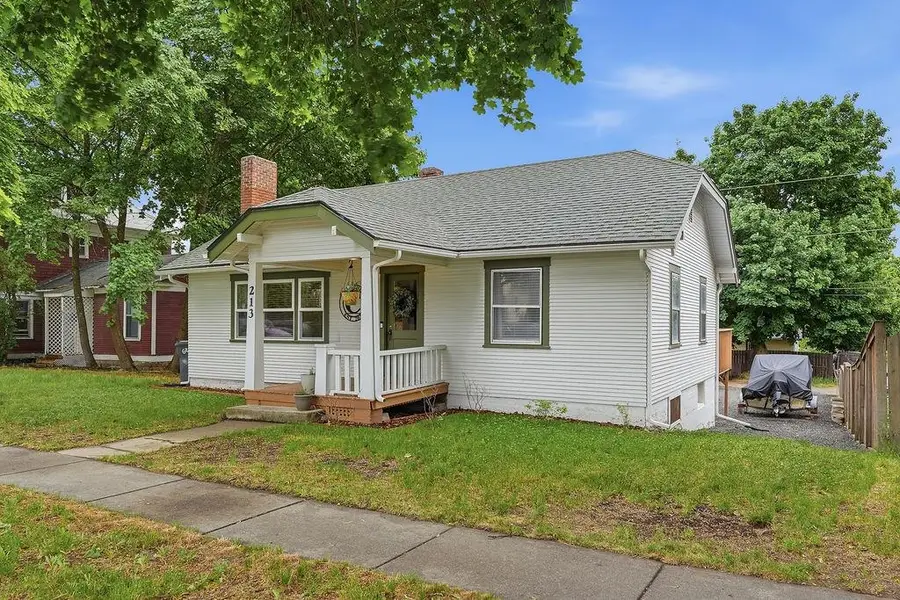 213 6th St, Cheney, WA 99004 - #3