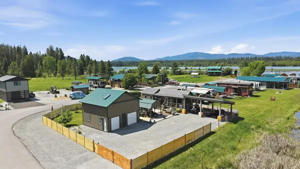 100 Guinevere Dr, Usk, WA 99180