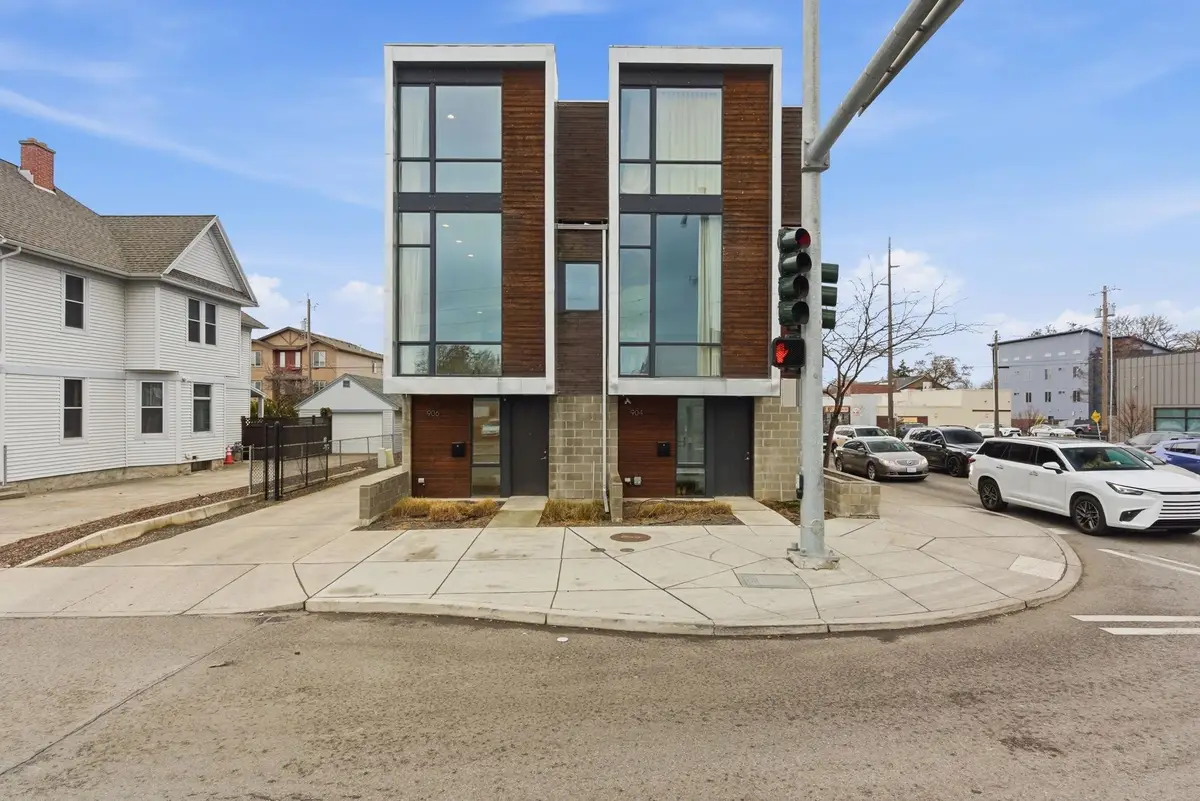 904 E Indiana Ave, Spokane, WA 99207 - #1