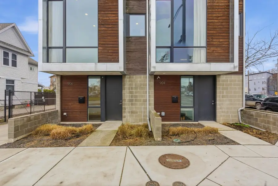 904 E Indiana Ave, Spokane, WA 99207 - #3