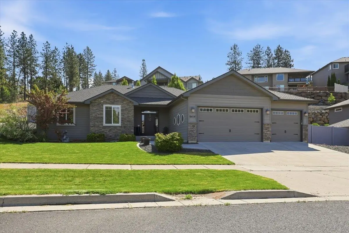 9414 N Phoebe Dr, Spokane, WA 99208 - #1