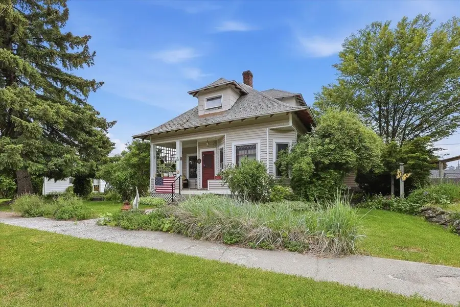 809 Main St, Davenport, WA 99122 - #2