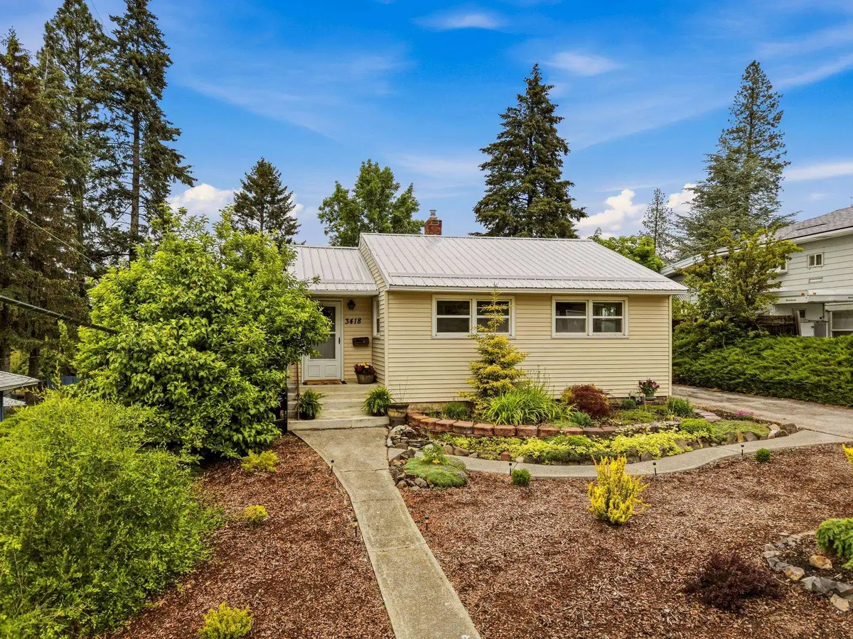 3418 W Queen Pl, Spokane, WA 99205 - #1