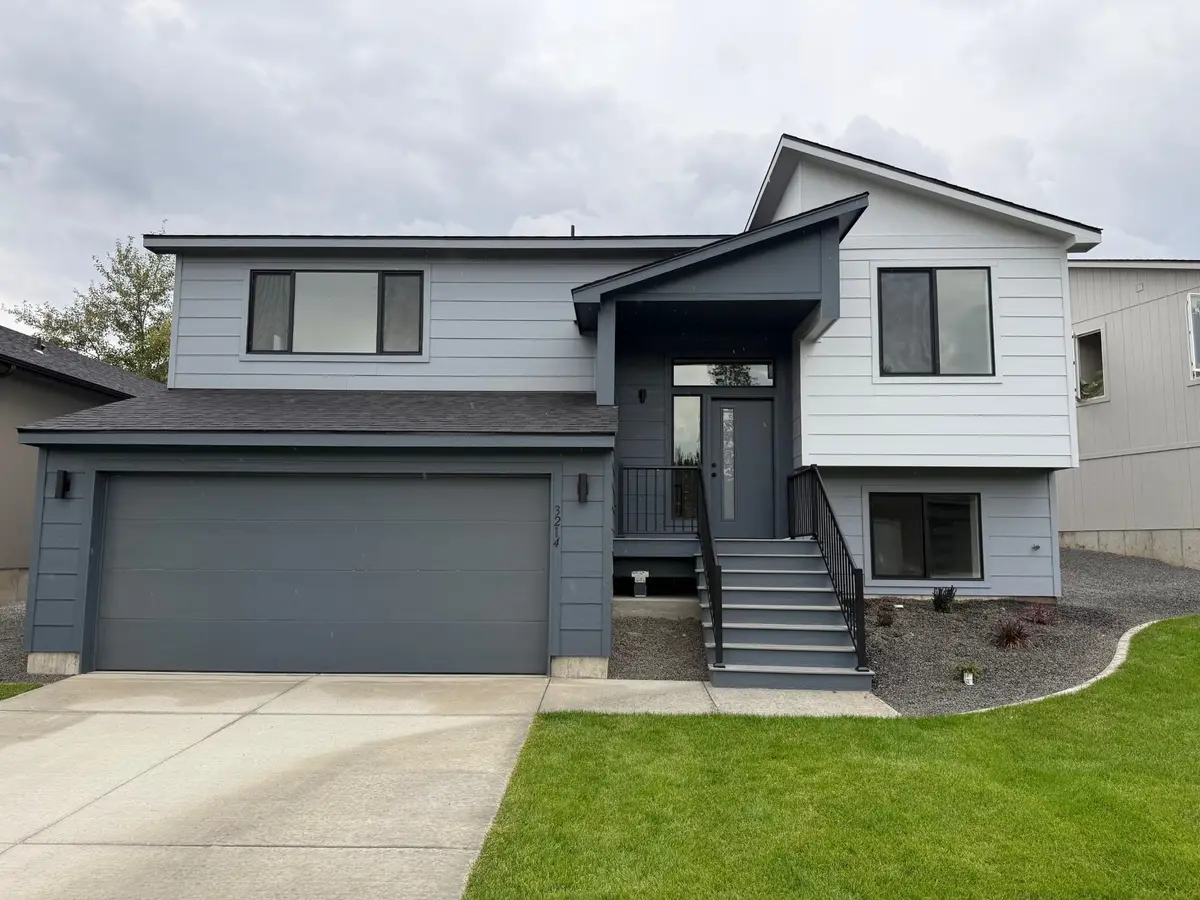 3214 S Custer Ln, Spokane, WA 99203 - #1