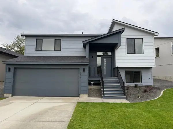 3214 S Custer Ln, Spokane, WA 99203