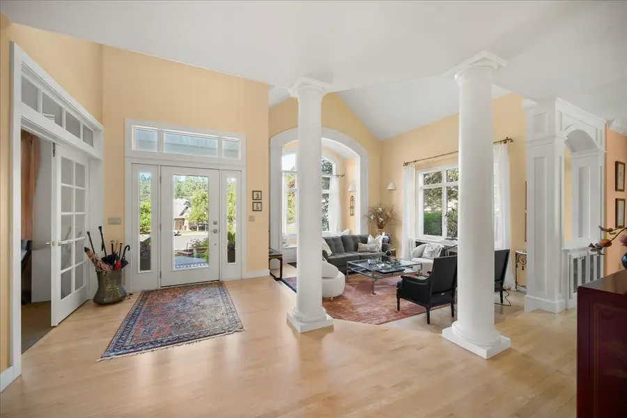 6502 S Highland Park Dr, Spokane, WA 99223 - #2