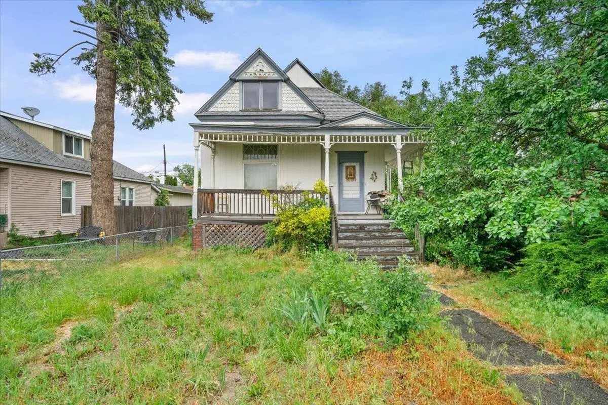 1842 W Bridge Ave, Spokane, WA 99201 - #1