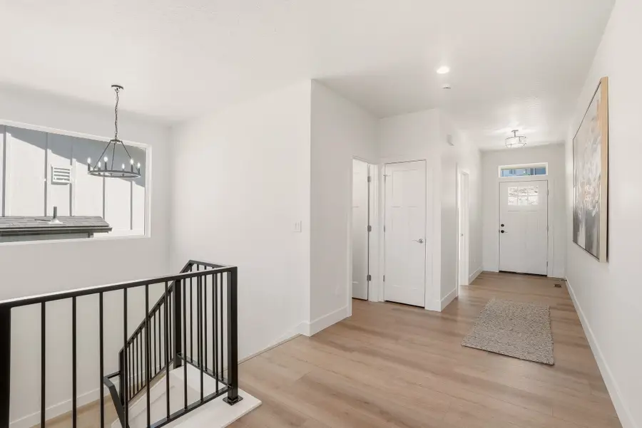 4233 W Tolliver Ct, Spokane, WA 99208 - #3