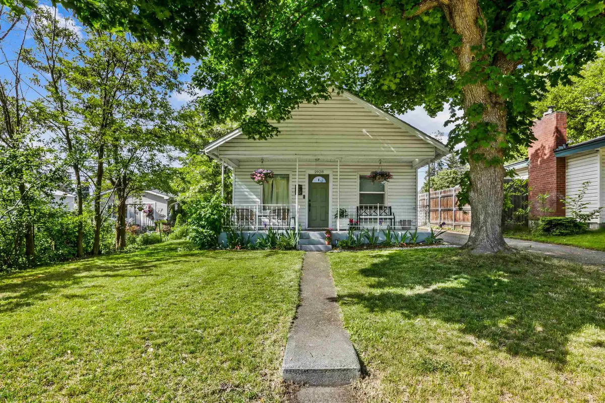 2928 W Rockwell Ave, Spokane, WA 99205 - #1