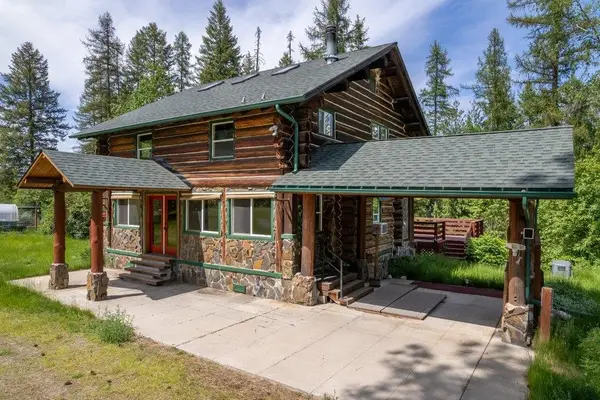 427502 Highway 20 Hwy Hwy, Newport, WA 99156
