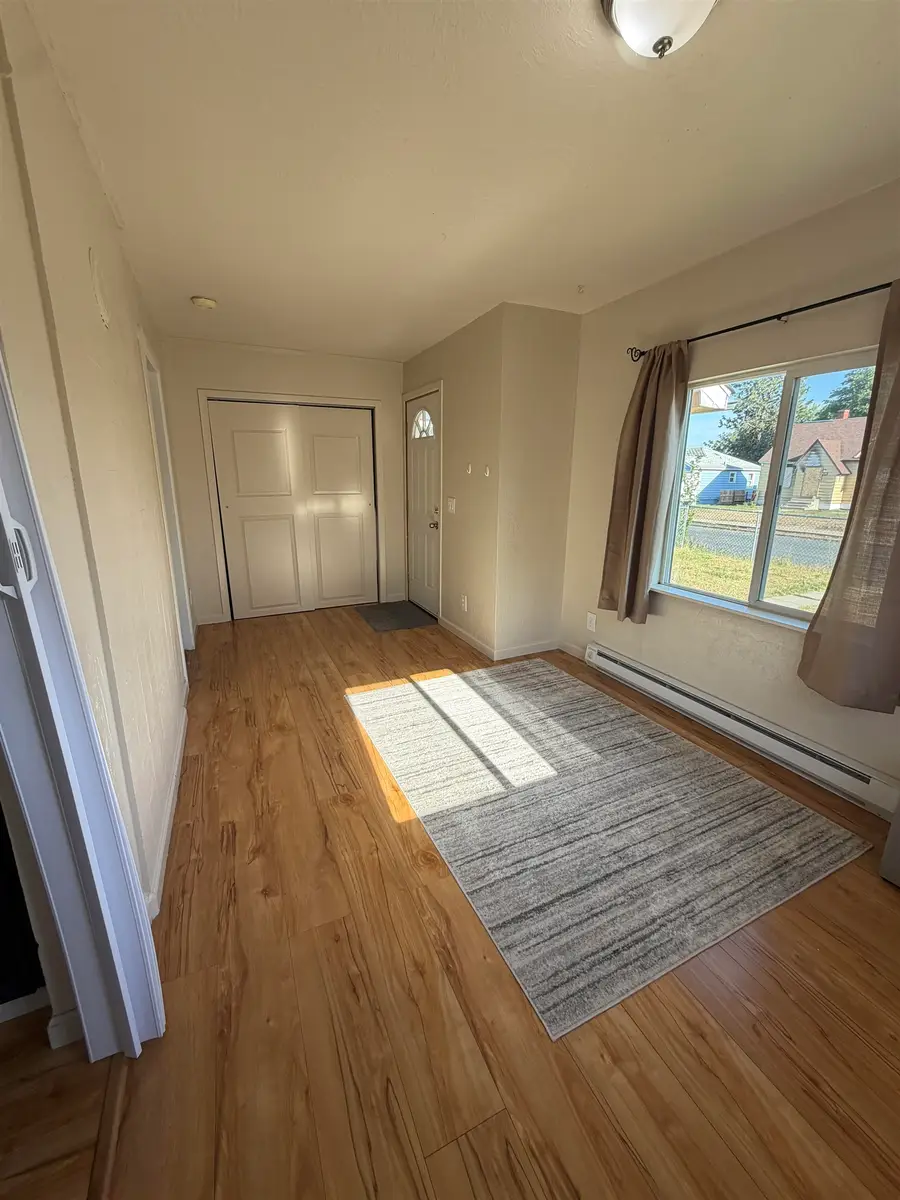 915 E Everett Ave, Spokane, WA 99207 - #2