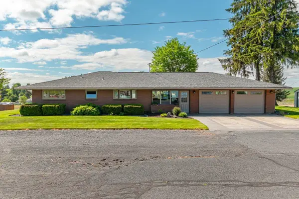 17 N 7th St, Almira, WA 99103