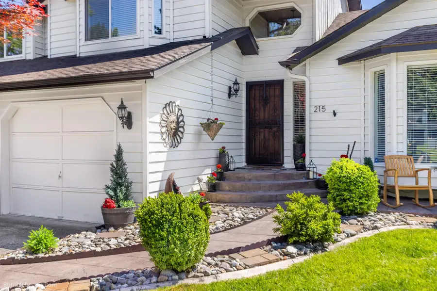 215 W Elcliff Ave, Spokane, WA 99218 - #3
