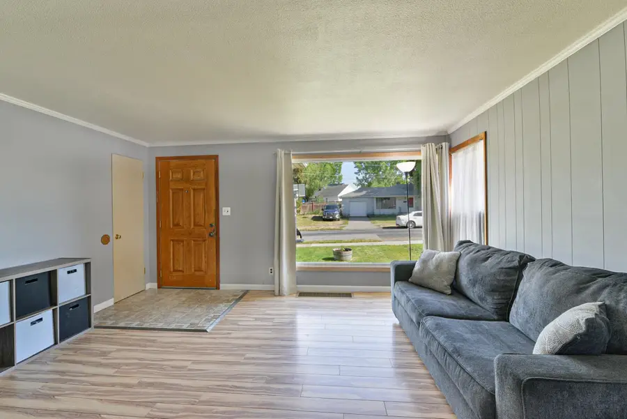 5925 N Ridgeview Pl, Spokane, WA 99205 - #3