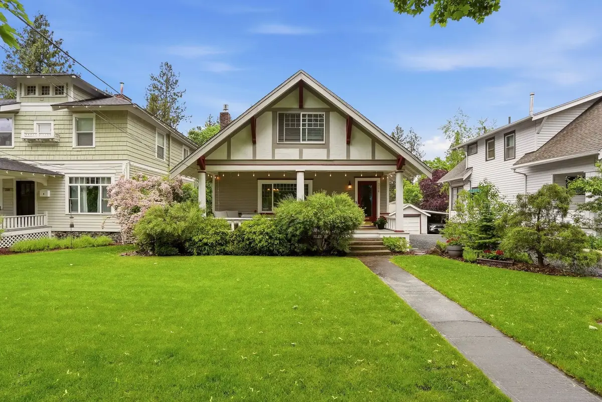 214 W 14th Ave, Spokane, WA 99204 - #1