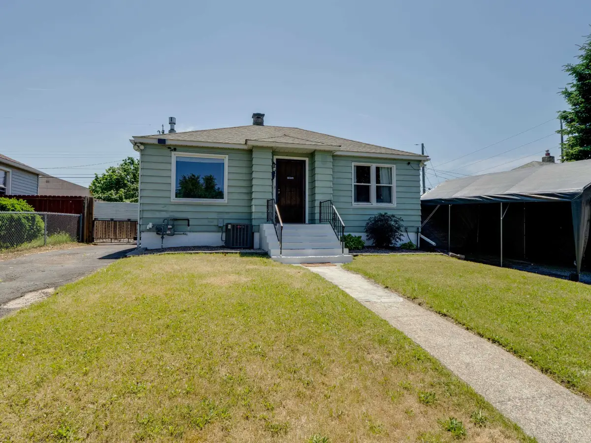 1418 E Rich Ave, Spokane, WA 99207 - #1
