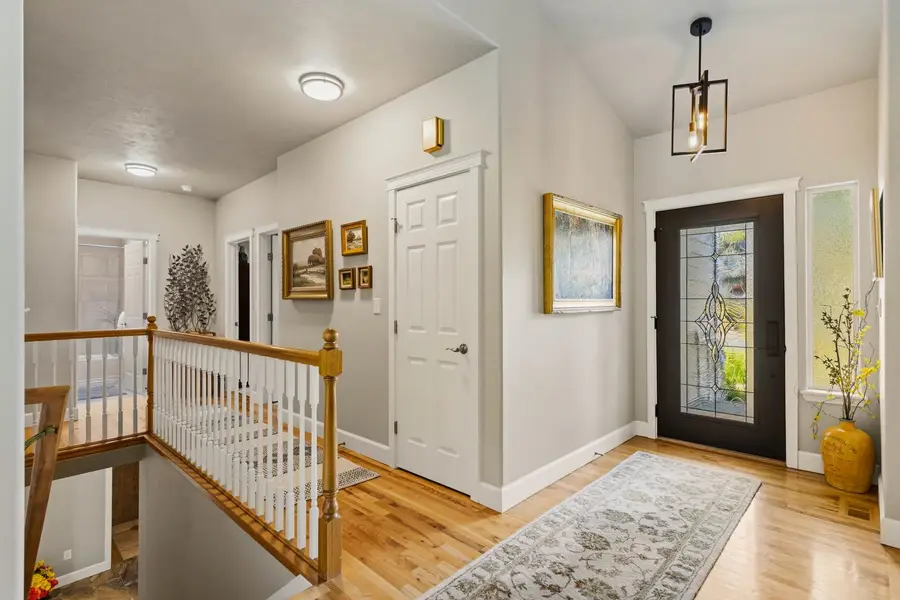 2812 W Payton Ln, Spokane, WA 99218 - #3
