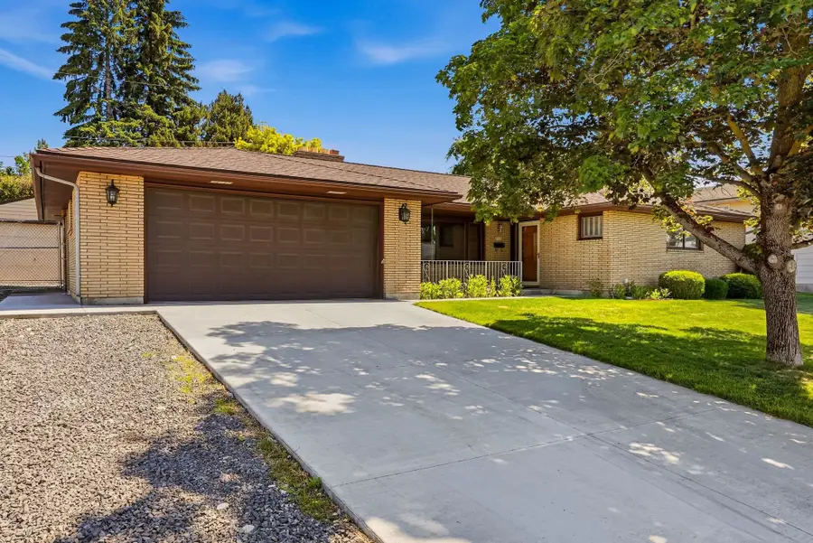 5732 N Drumheller St, Spokane, WA 99205 - #2