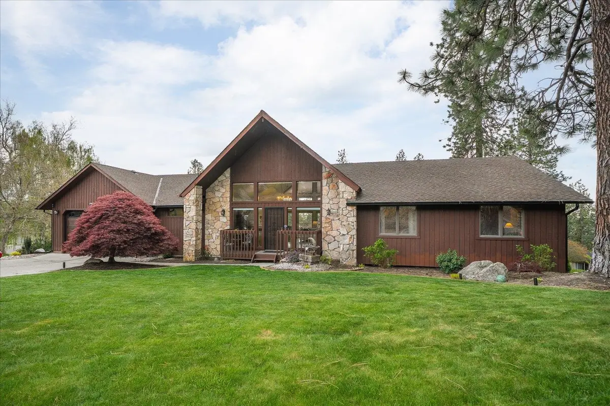 7710 E Columbia Dr, Spokane, WA 99212 - #1