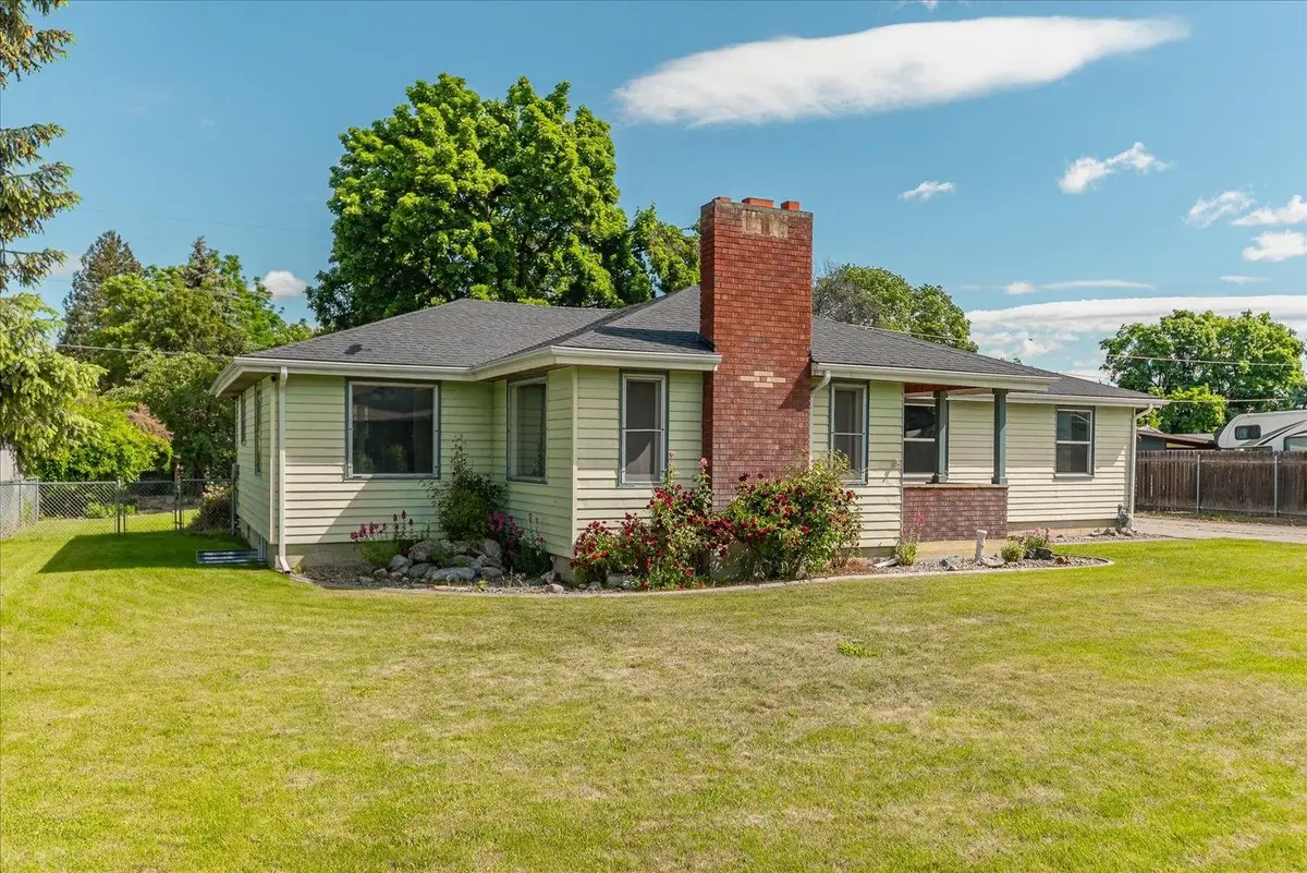 8121 E Marietta Ave, Spokane Valley, WA 99212 - #1