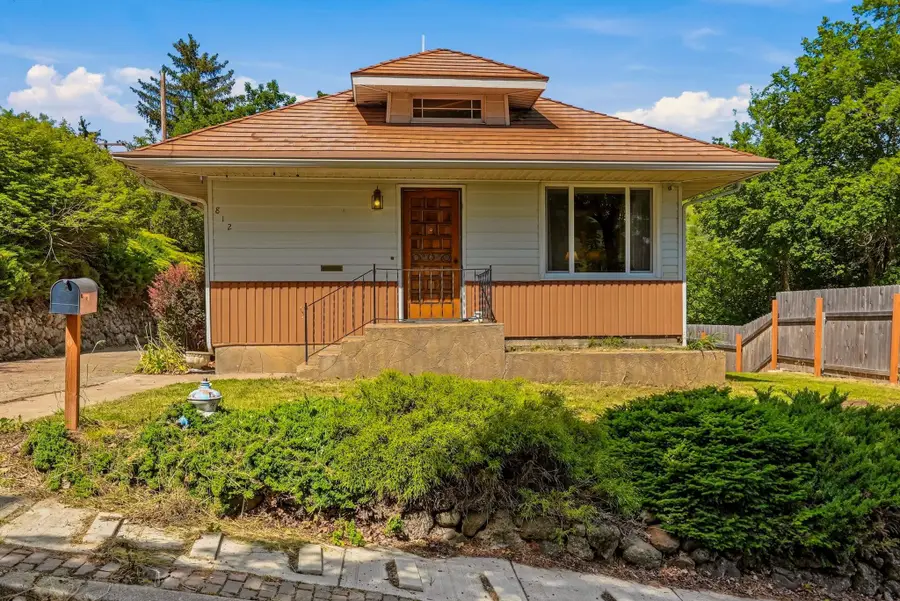 812 S Lake St, Colfax, WA 99111 - #2