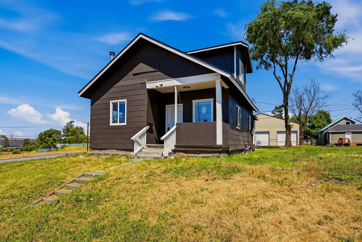 1411 E 2nd Ave, Spokane, WA 99202 - #1