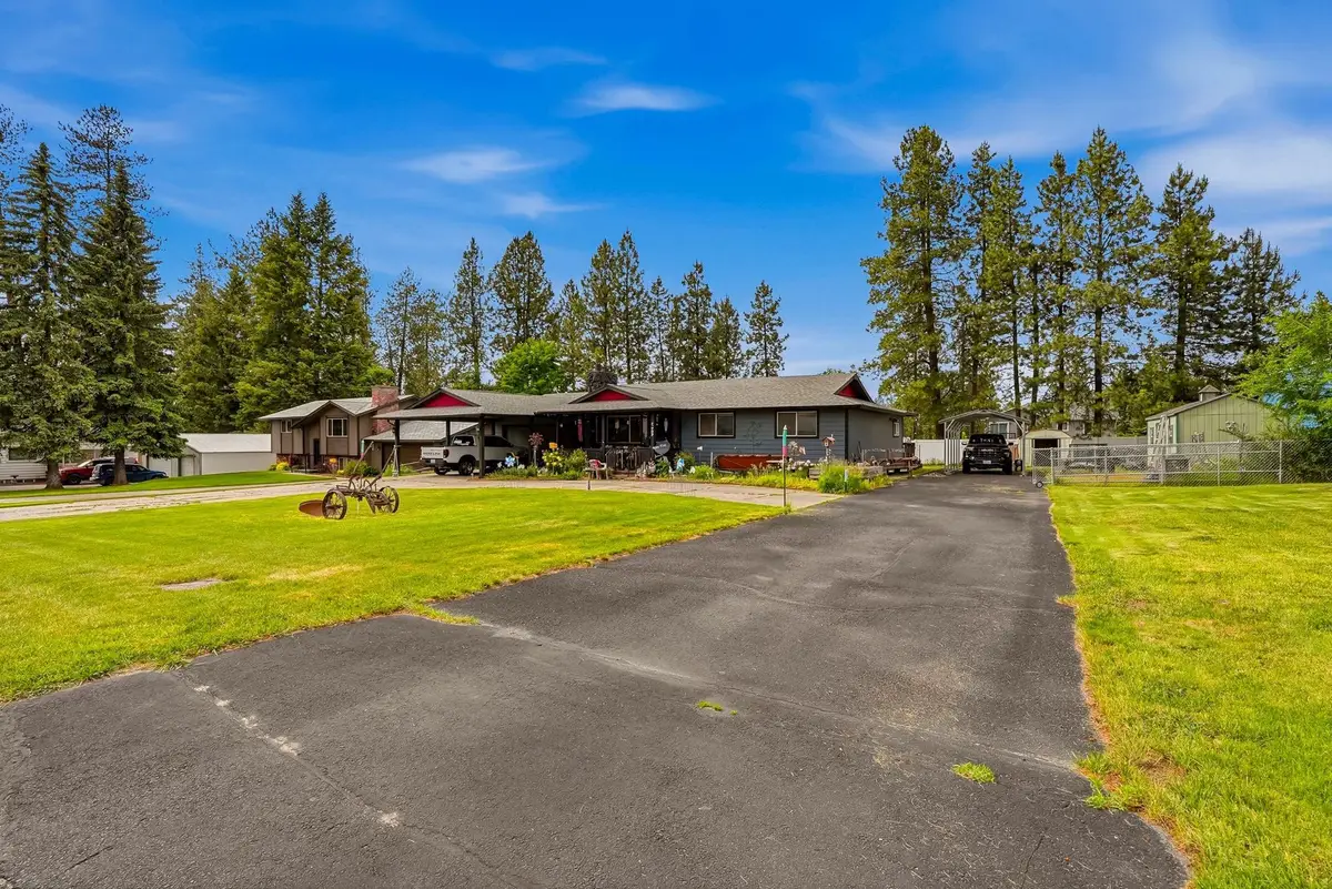 707 Crawford Ave, Deer Park, WA 99006 - #1