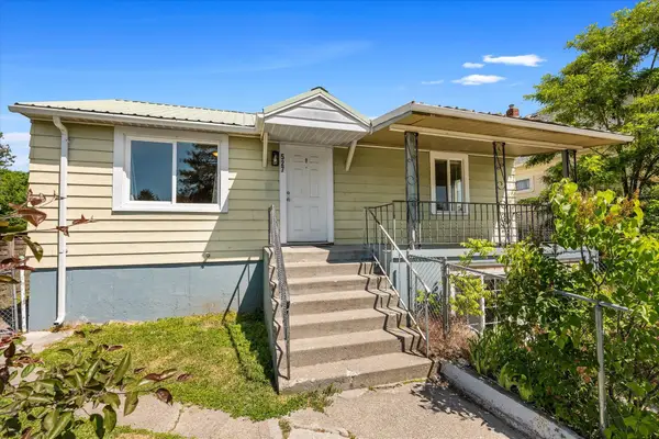 527 E 8th Ave, Spokane, WA 99202-1207