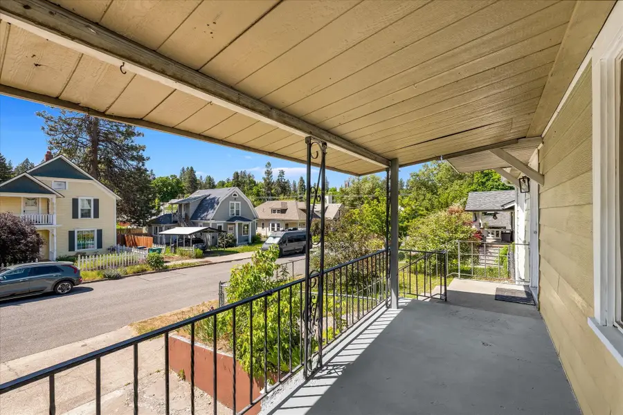 527 E 8th Ave, Spokane, WA 99202-1207 - #3