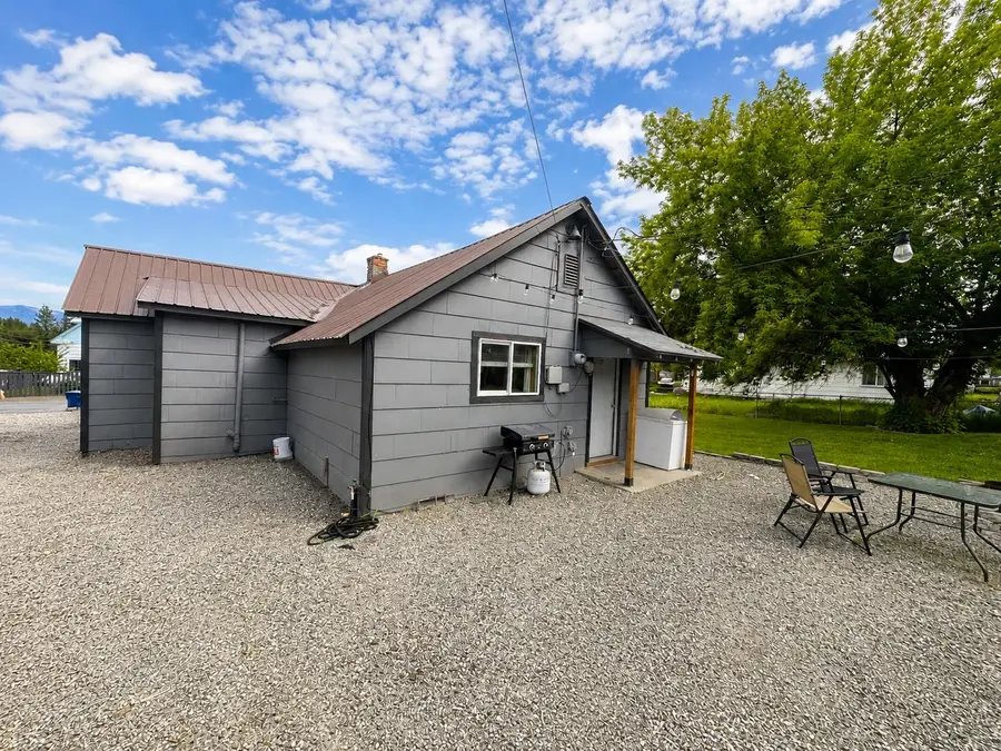 1021 S Adams St, Republic, WA 99166 - #3