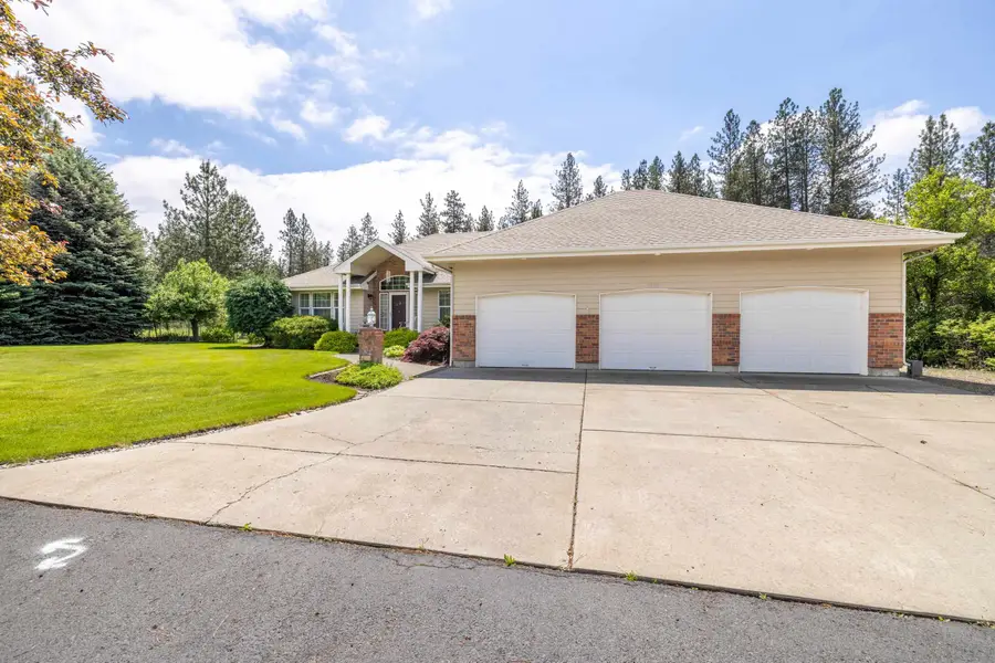 9509 W Tormey Rd, Nine Mile Falls, WA 99026 - #3