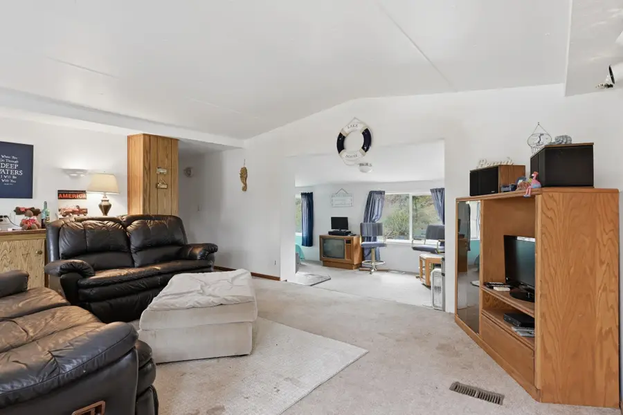 31884 E Phillips Ln, Davenport, WA 99122 - #2